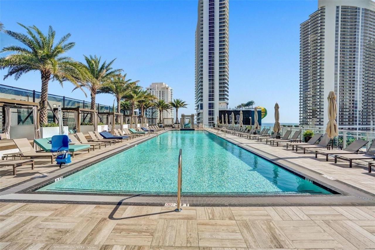 Hyde Beach House Resort - Million Apartment 2Bd 2Ba, Direct Ocean View, 1 Min From Beach, 6 Guests Hollywood Eksteriør billede