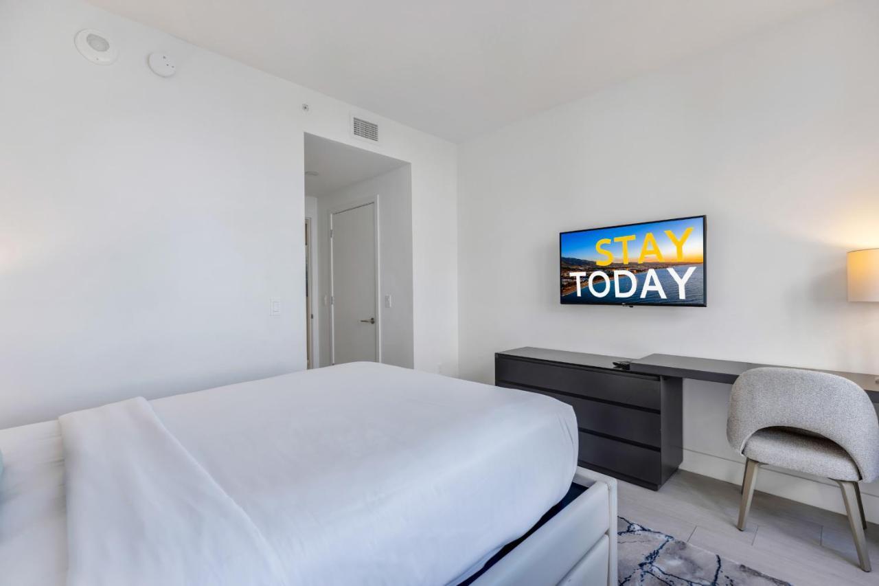Hyde Beach House Resort - Million Apartment 2Bd 2Ba, Direct Ocean View, 1 Min From Beach, 6 Guests Hollywood Eksteriør billede